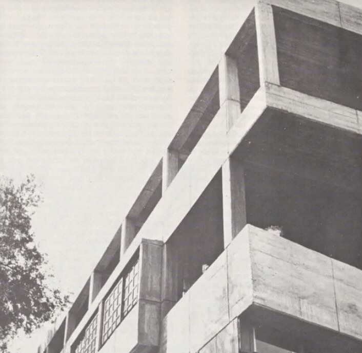 Μονή Άγιου Ραφαήλ στίς Καρυές Μυτιλήνης